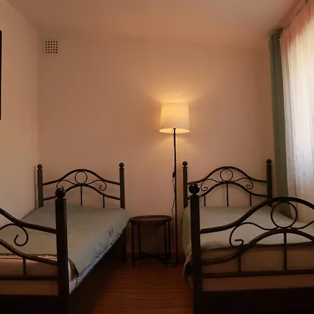 بيت خشبي Deboskie مارونجوفو